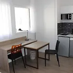 Appart-Hotel Mer&Golf City Ile de Nantes